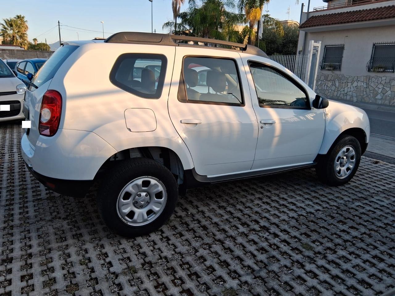 Dacia Duster 1.6 110CV 4x2 GPL Lauréate-2013