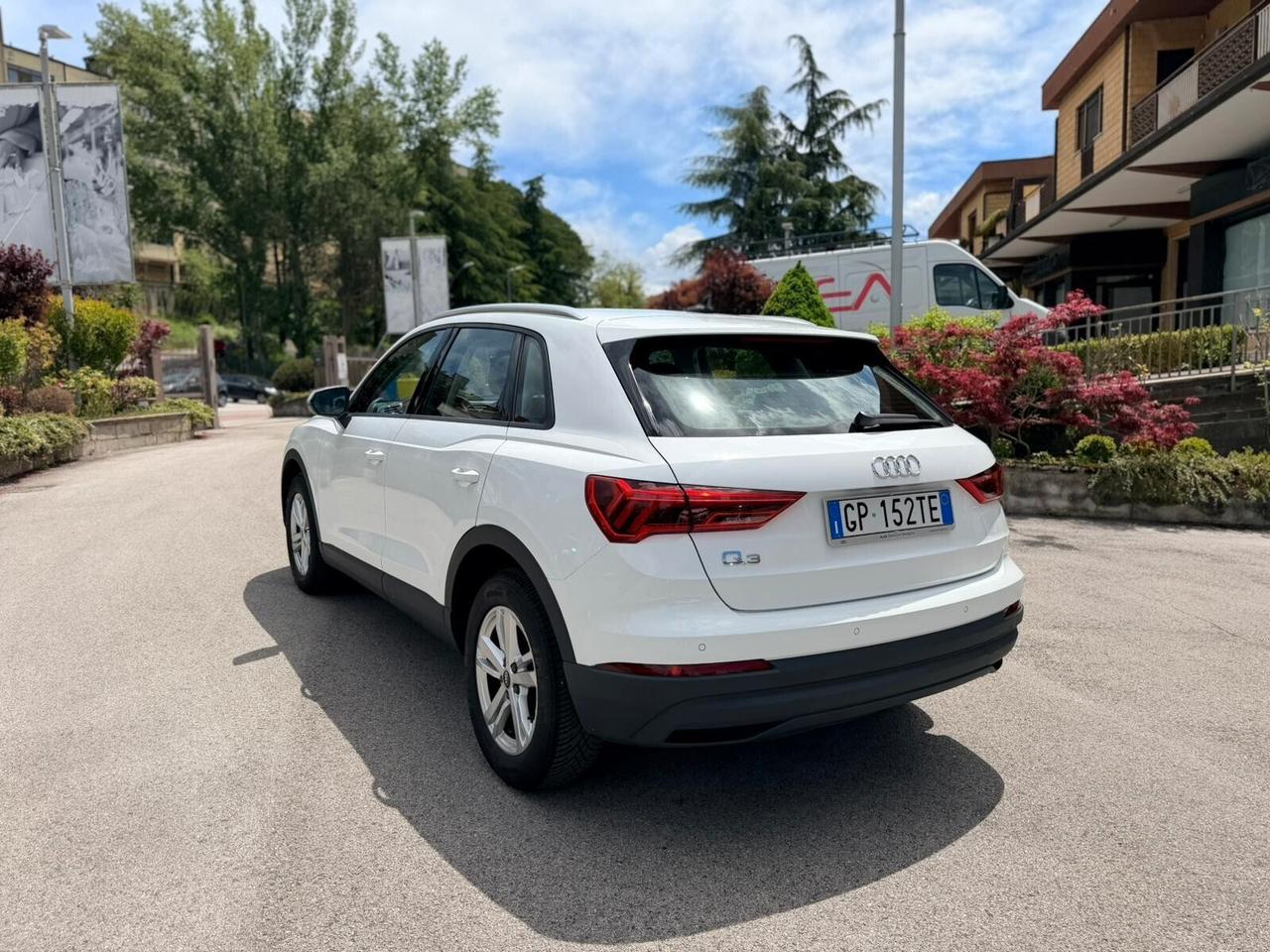 Audi Q3 35 2.0TDI 150 CV S-TRONIC NAVI