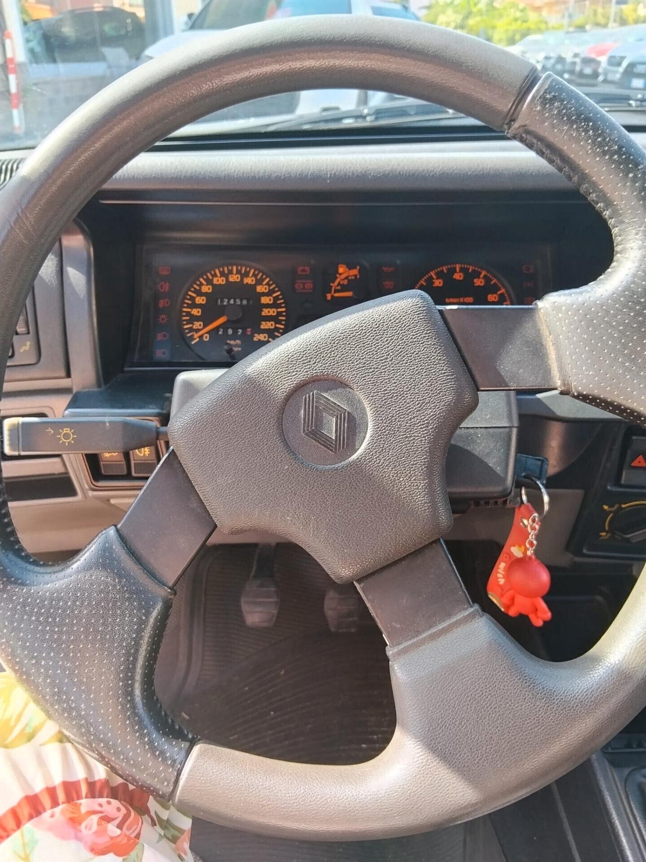 Renault R 19 Chamade 1.8i 16V