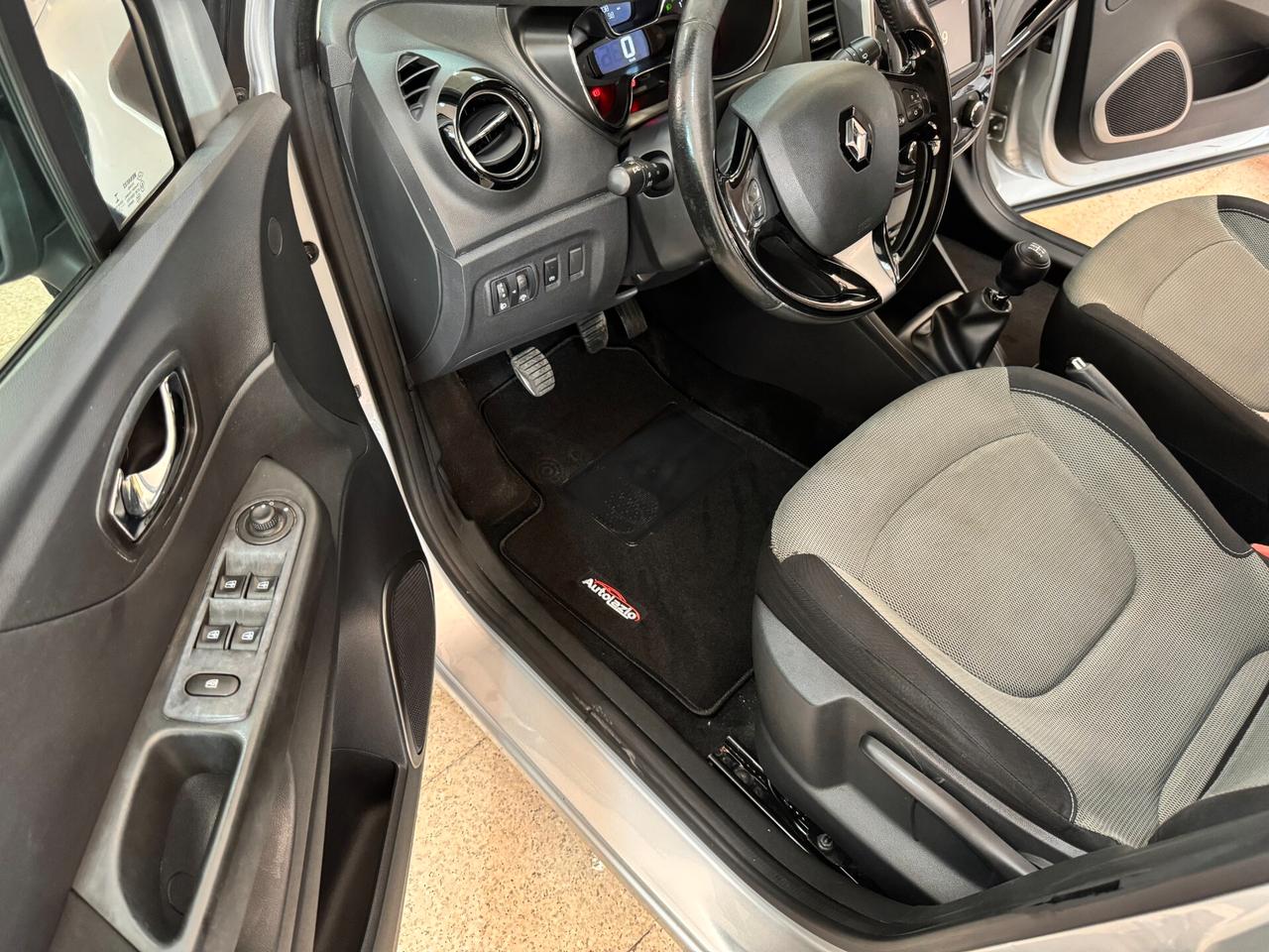 Renault Captur dCi 8V 90 CV Energy NAVIGATORE