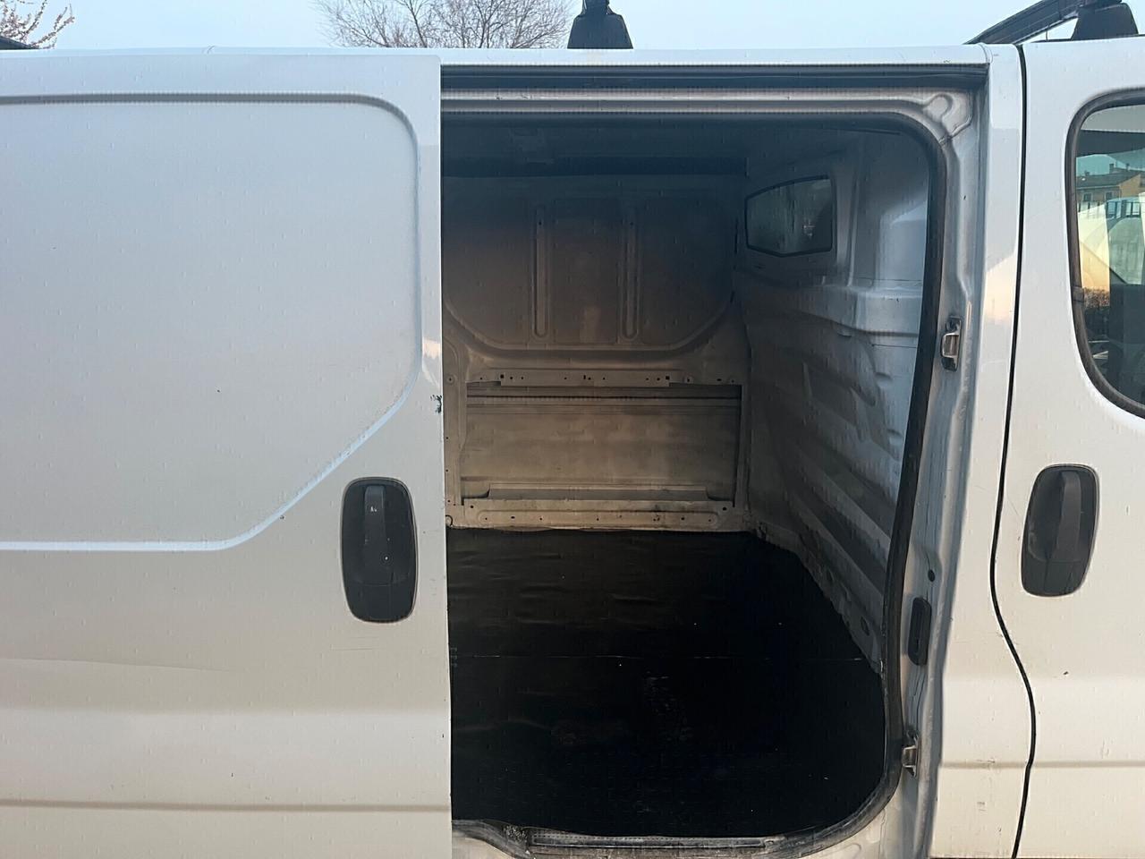 Opel Vivaro 27 2.0 CDTI 120CV PC-TN Furgone