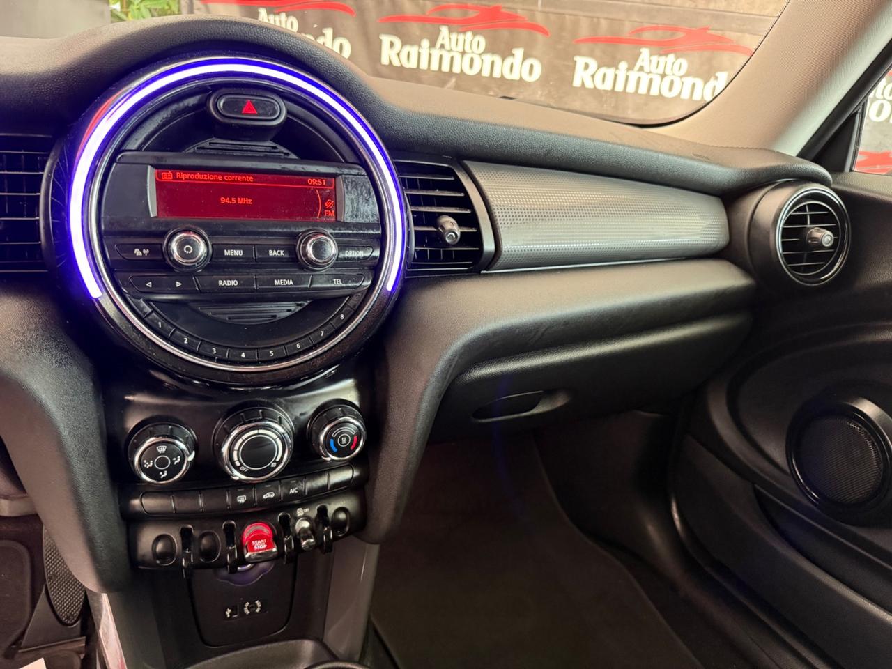 Mini Cooper 1.2 Benzina 75 CV