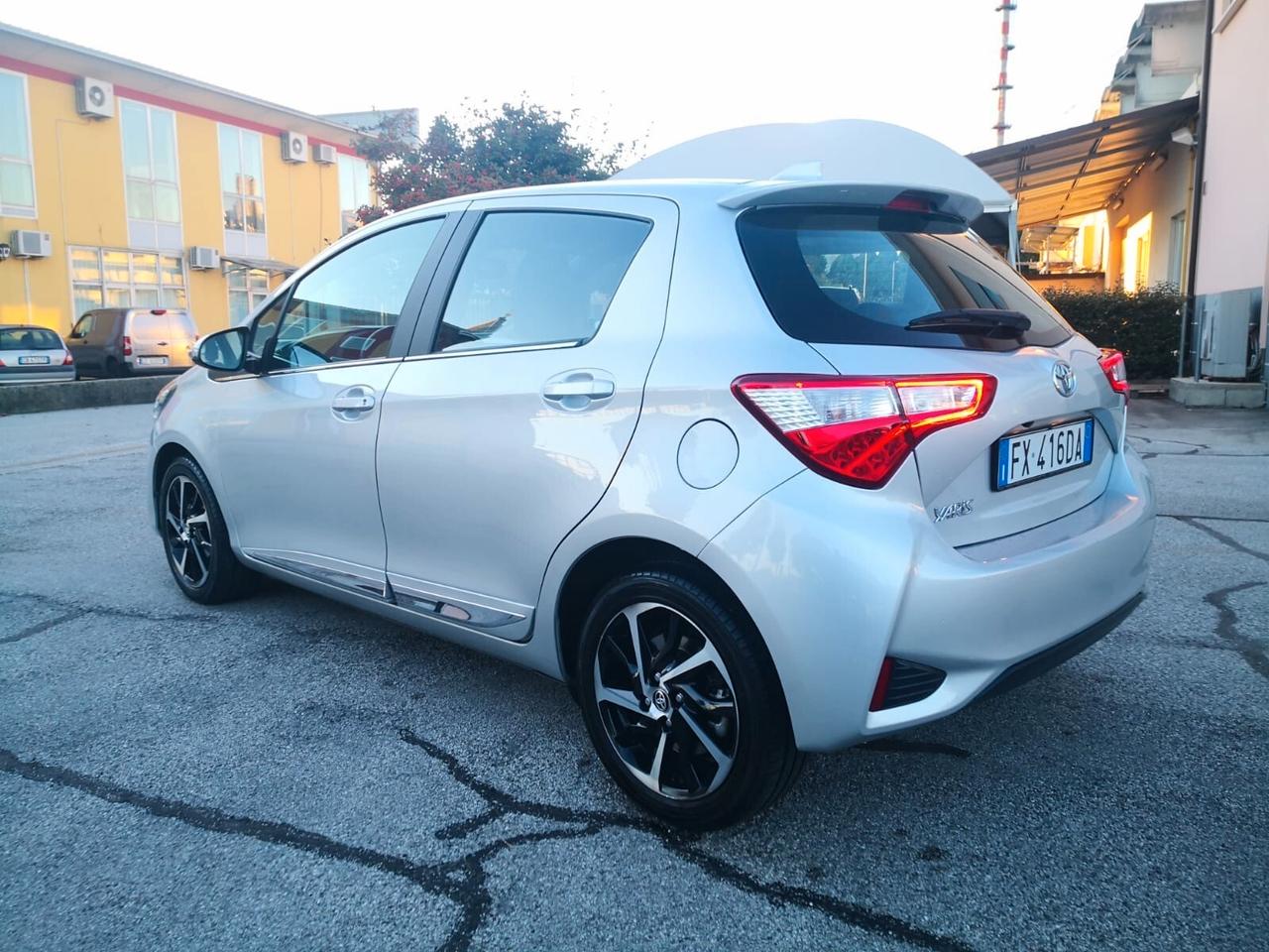 Toyota Yaris 1.0 72CV 5p Lounge ***TAGLIANDI TOYOTA***