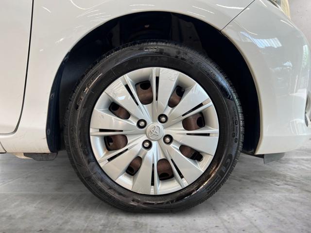 TOYOTA Yaris 1.0 5 porte Van
