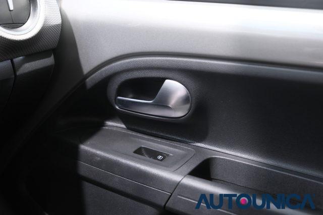 VOLKSWAGEN up! 1.0 75 CV 5P HIGH UP BLUEMOTION TECHNOLOGY ASG