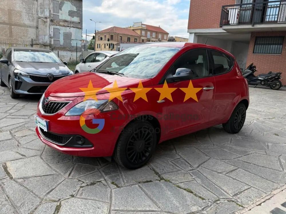 Lancia Ypsilon 1.2 69 CV 5 porte GPL Silver