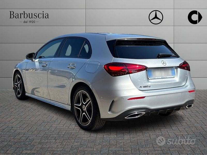 Mercedes-Benz Classe A - W177 2023 - A 180 d ...