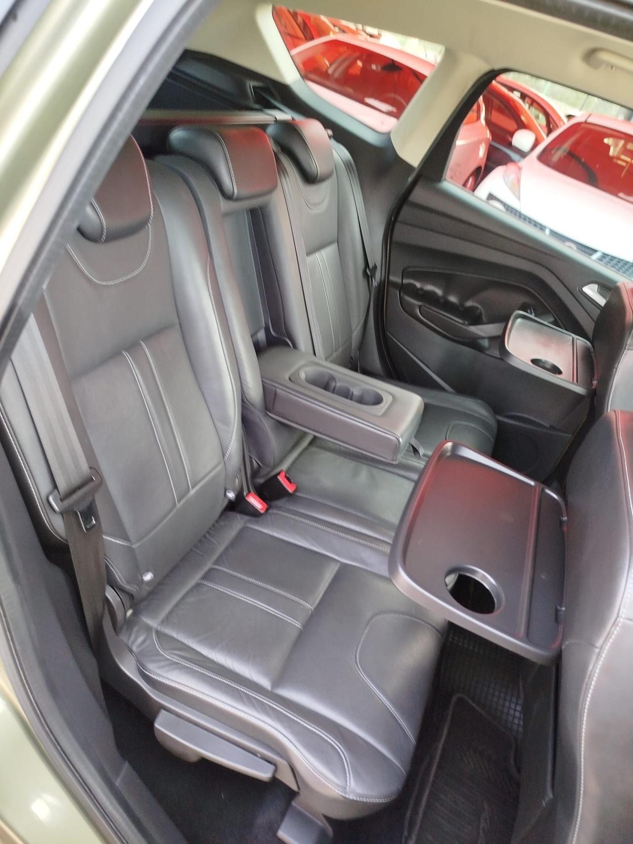 Ford Kuga 2.0 TDCI 140 CV 4WD Titanium