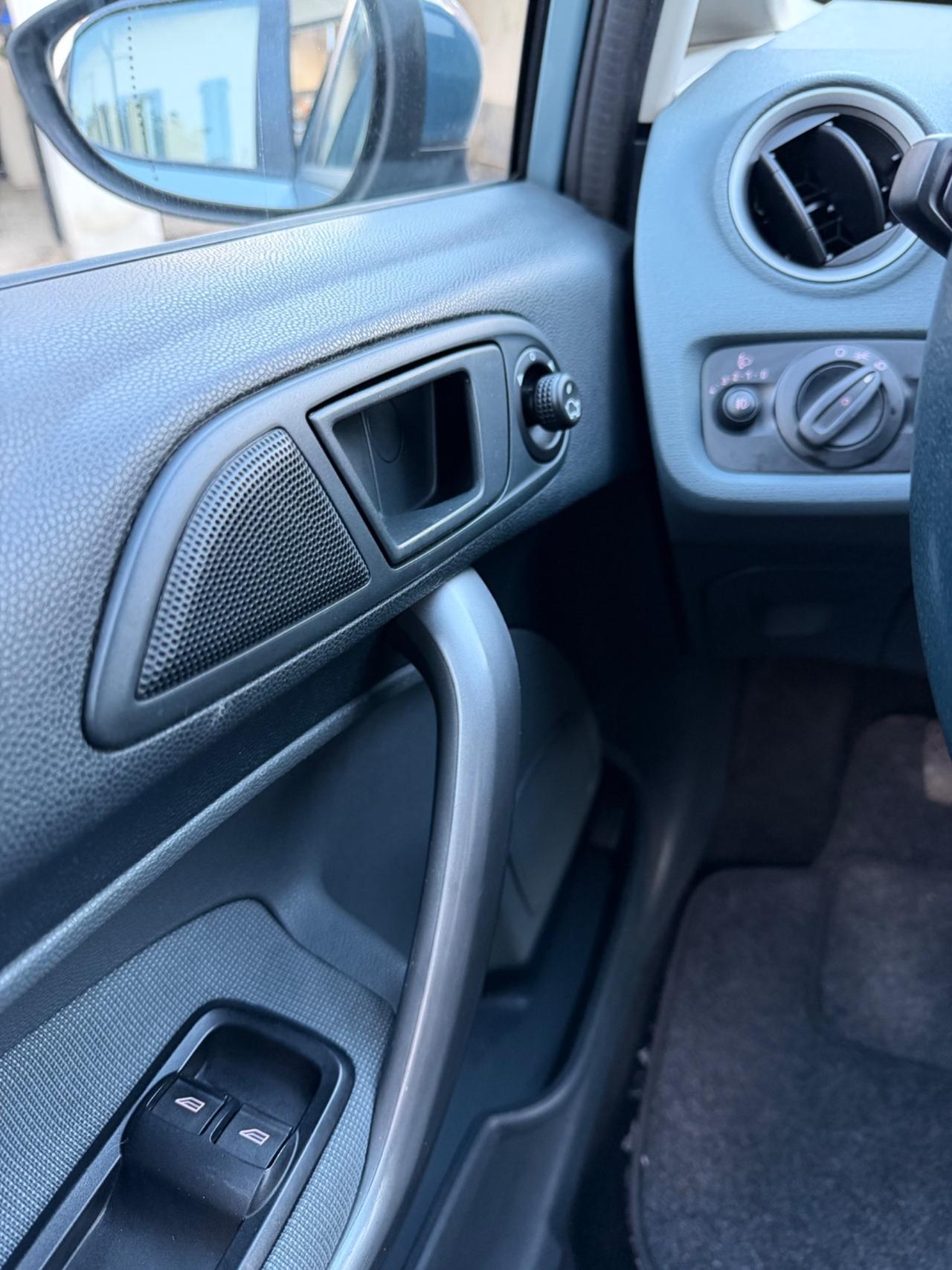 Ford Fiesta 1.2 Neopatentati Euro 5