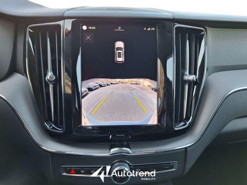 Volvo XC60 B4 197+14 CV Mild Hybrid Diesel Automatico Plus Dark N1 Autocarro