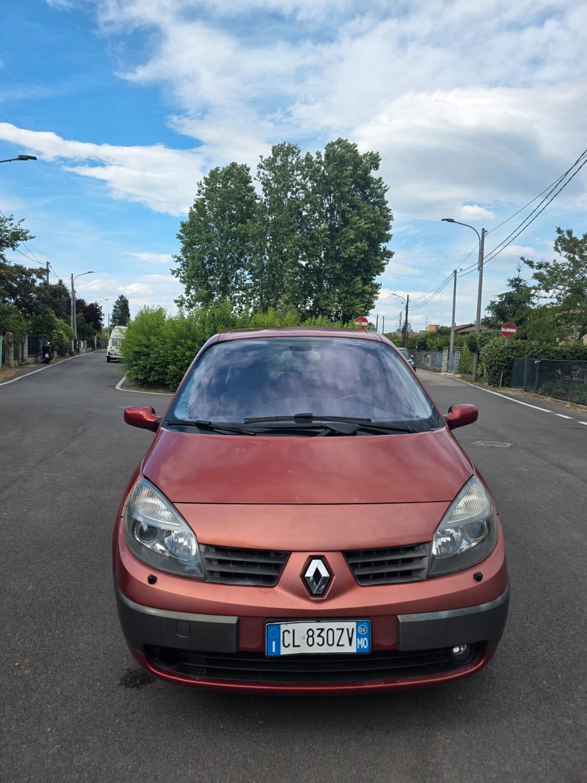Renault Scenic Grand Scénic 1.6 16V Luxe Dynamique