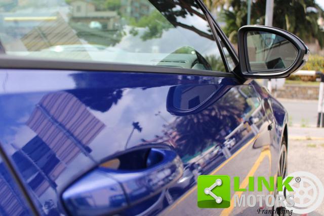 VOLKSWAGEN Golf R 2.0 TSI DSG 4MOTION 5p. BMT