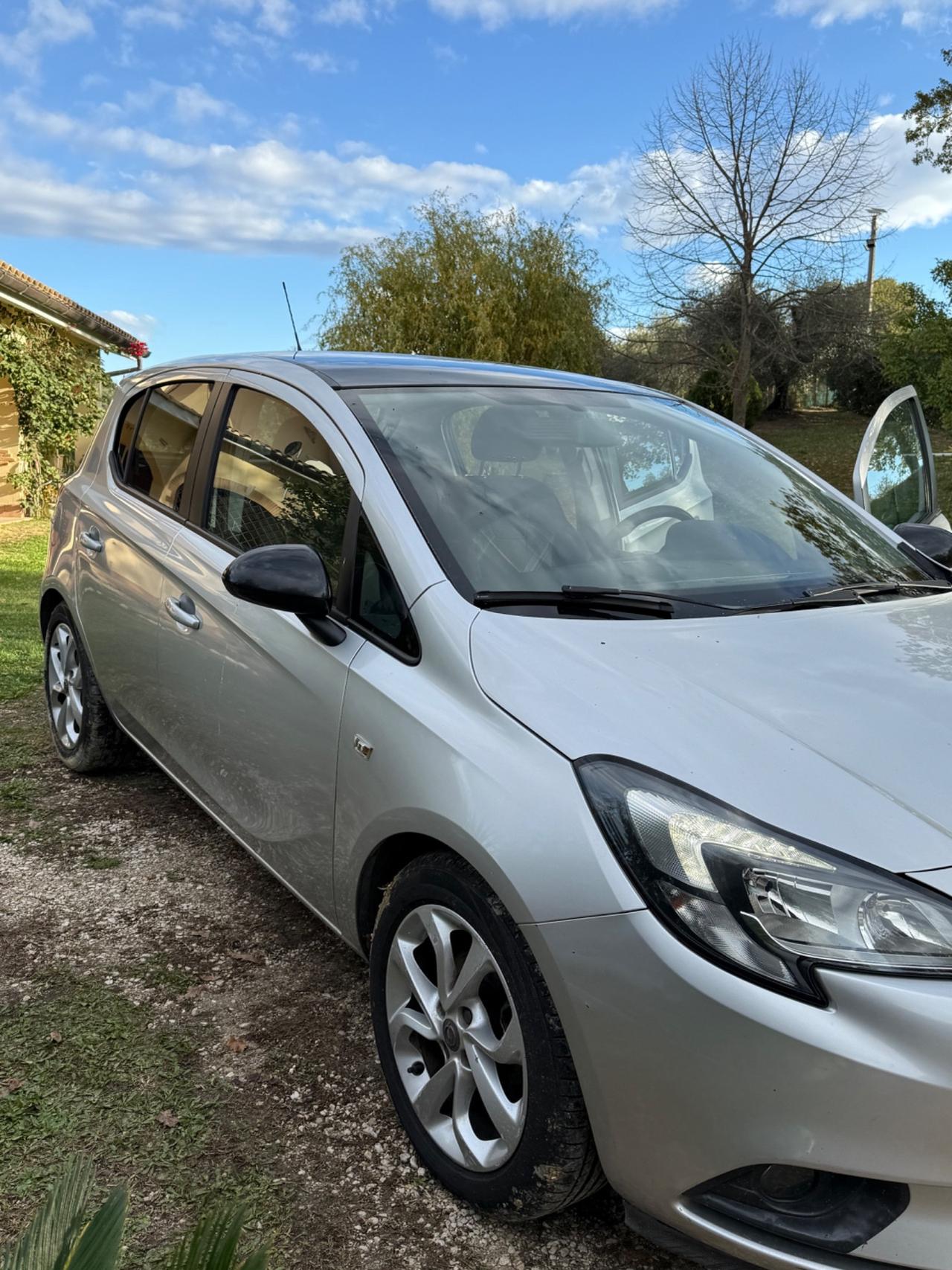Opel Corsa 1.4 90CV GPL Tech 5 porte Innovation