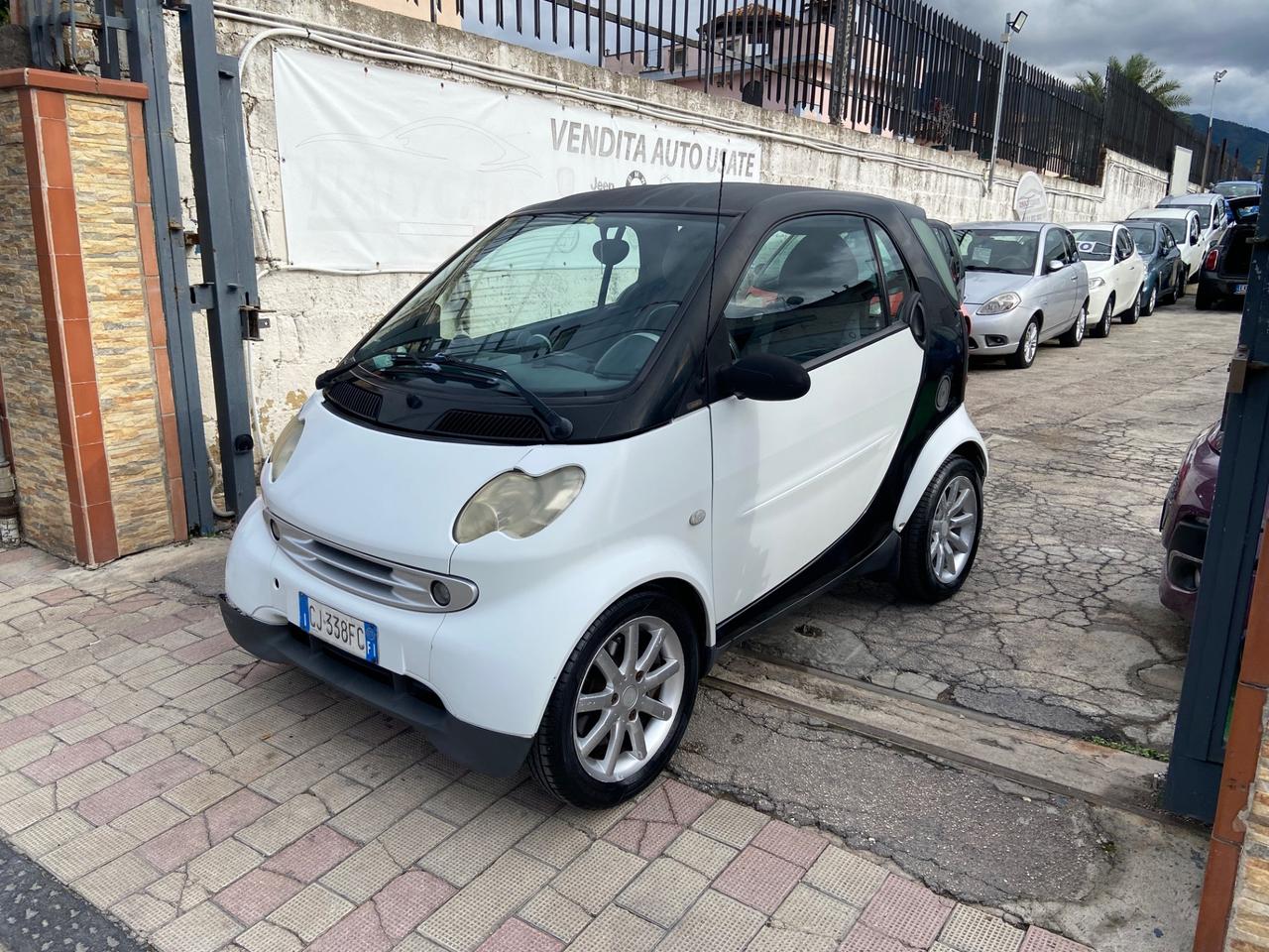 Smart 800 city-coupé pure cdi