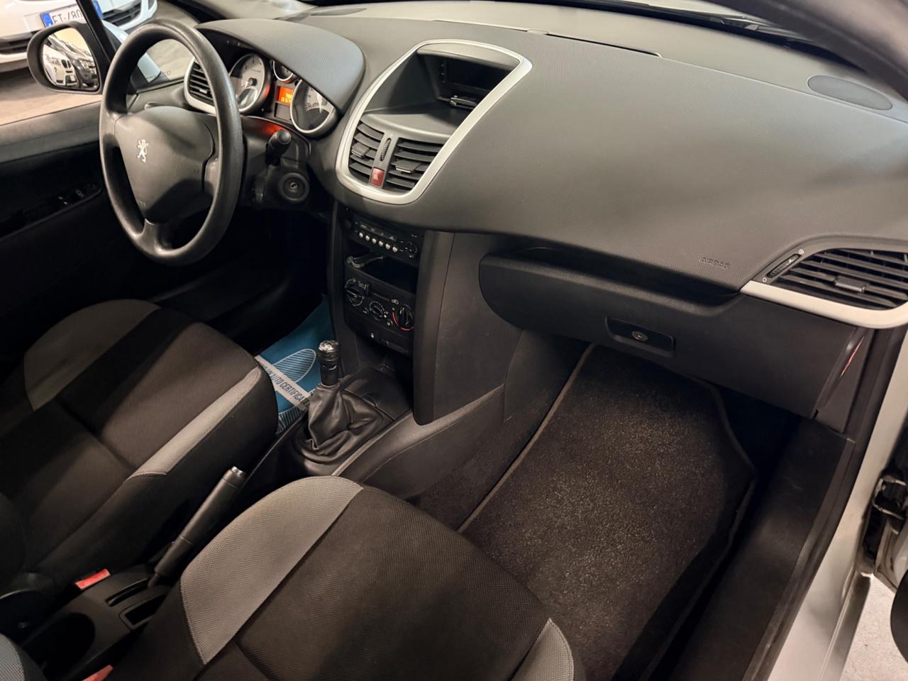 Peugeot 207 1.4 VTi 95CV 5p. X Line