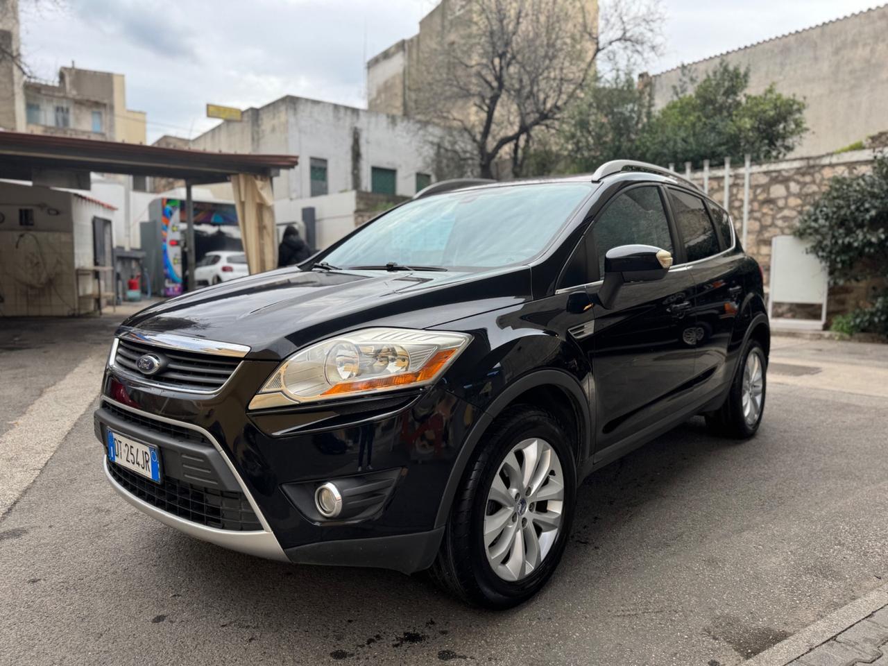 Ford Kuga 2.0 TDCi 136 CV 4WD Titanium DPF