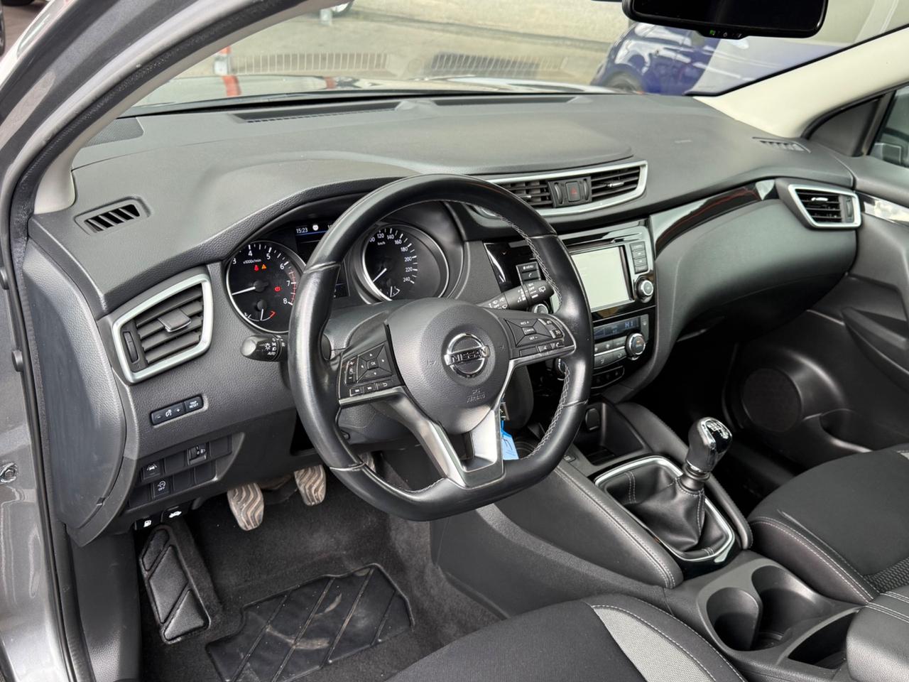 Qashqai 1.3 DIG-T 140 CV N-Connecta-unipro-rate-E6-