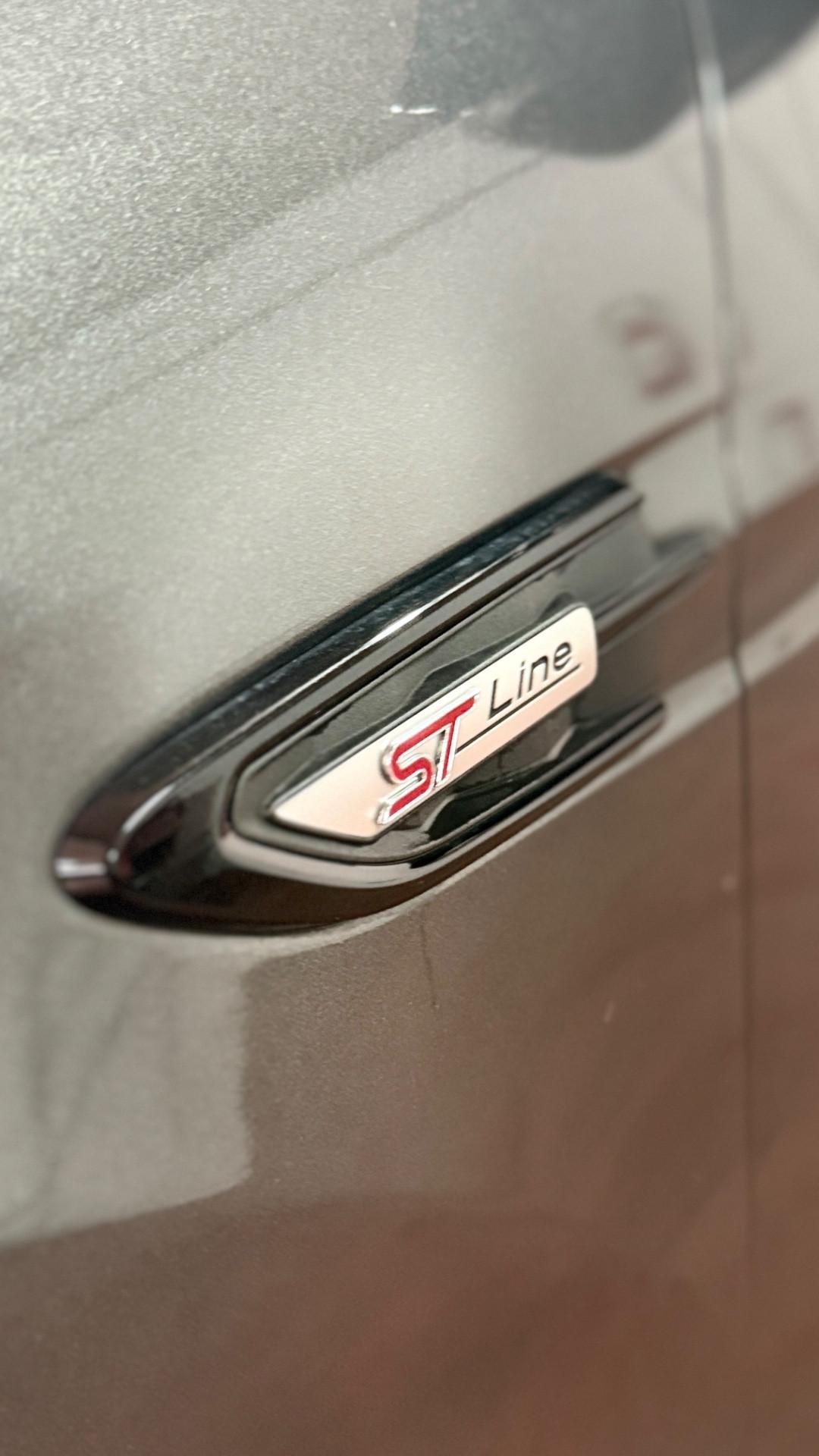 Ford Kuga 1.5 EcoBoost 150 CV S&S 2WD ST-Line