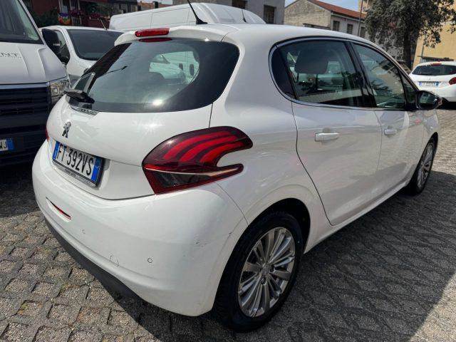 PEUGEOT 208 PureTech Turbo 110 EAT6 S&S 5 porte Allure