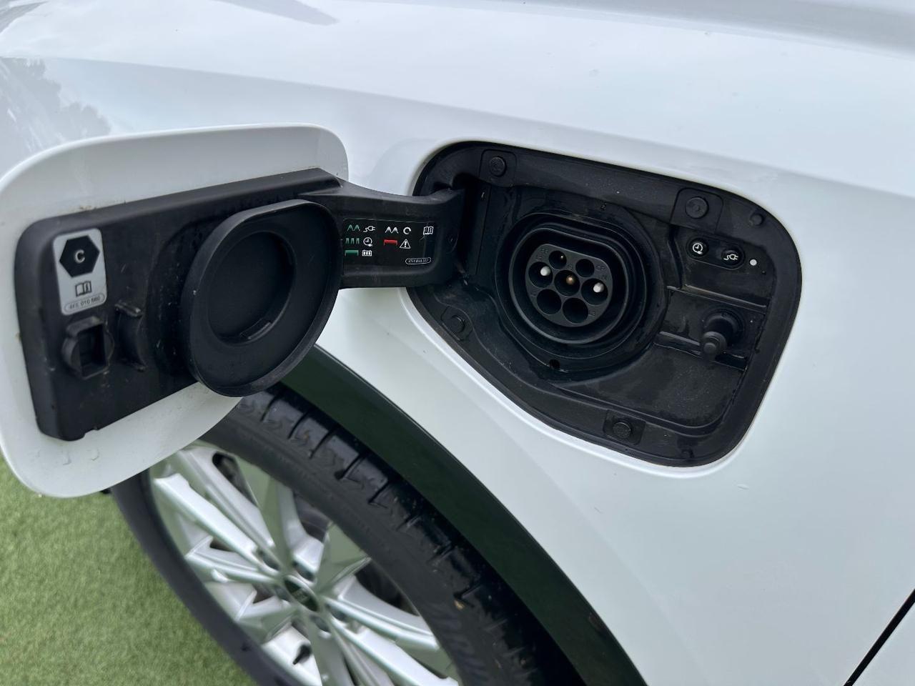 Audi Q3 SPORTBACK 45 TFSI E S tronic Business Plus 10000KM