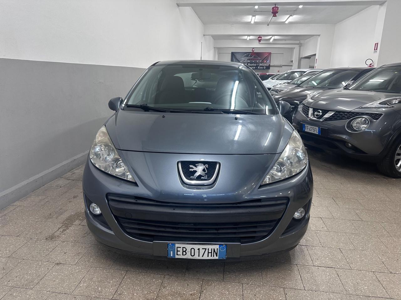 Peugeot 207 1.4 HDi 70CV 5p. Energie Sport 2010