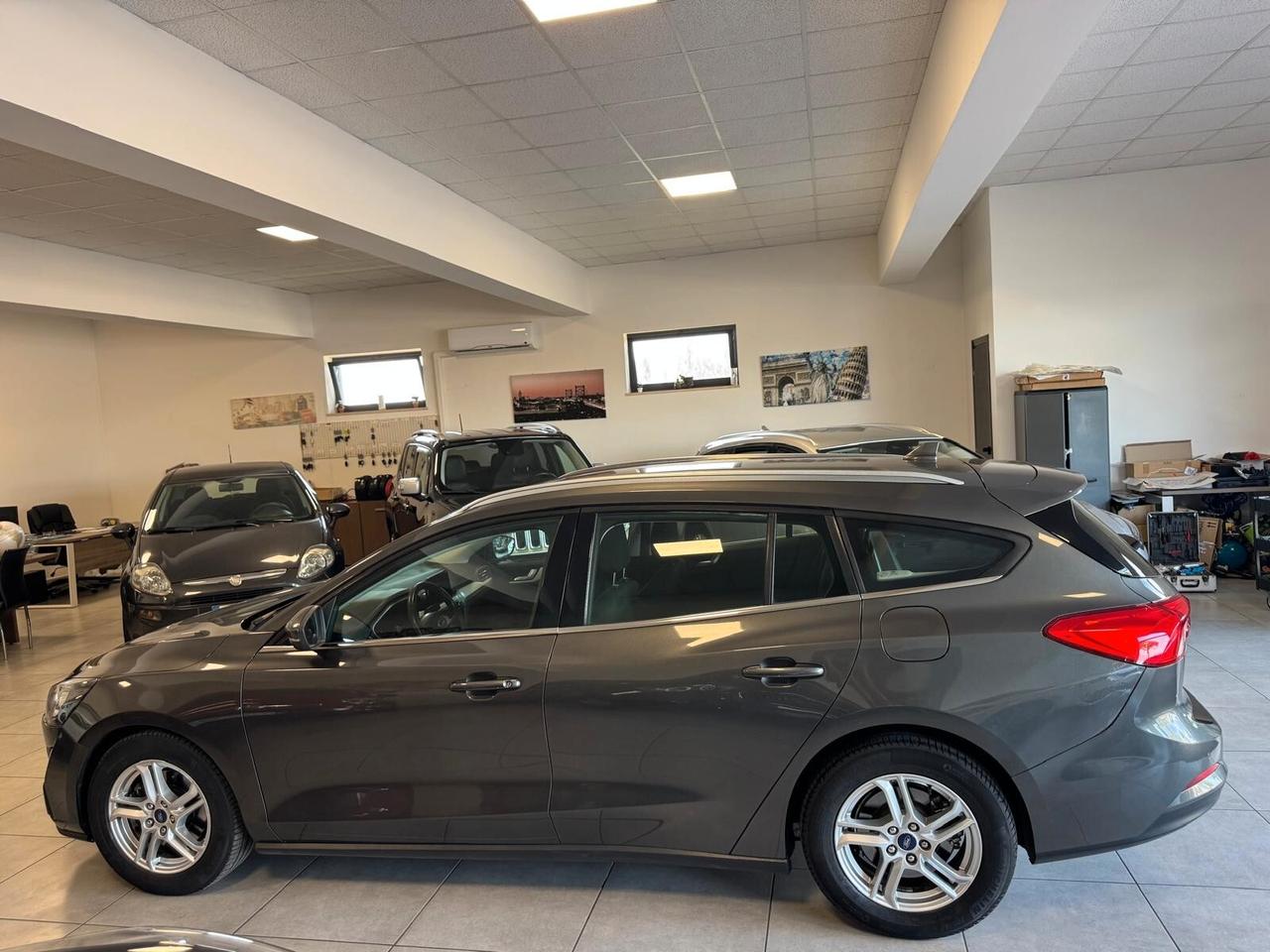 Ford Focus 1.5 ECOBLU 120CV AUTOM SW BUSINESS 2020