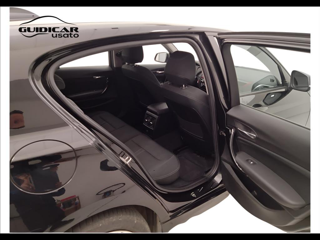 BMW Serie 1 F/20-21 2015 - 118d Sport auto 5p my18