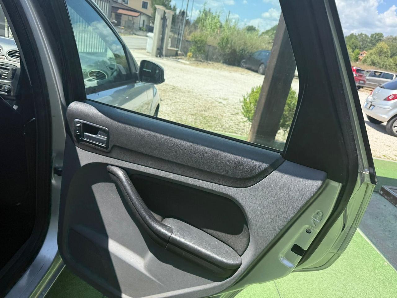FORD FOCUS 2" SERIE
