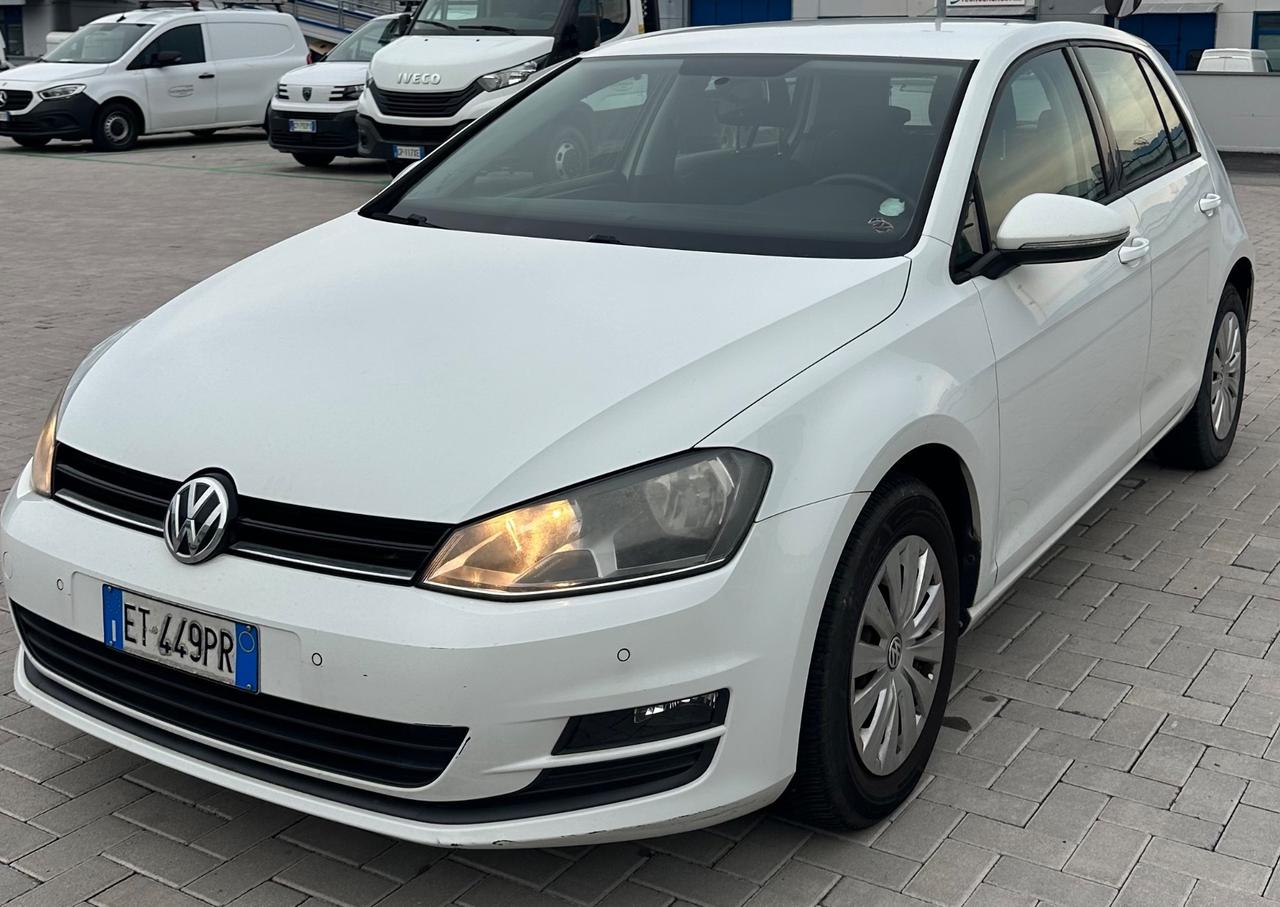 Volkswagen Golf 1.6 TDI 5p. Highline BlueMotion Technology