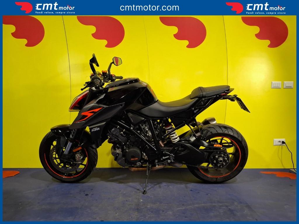 KTM 1290 Super Duke R - 2020