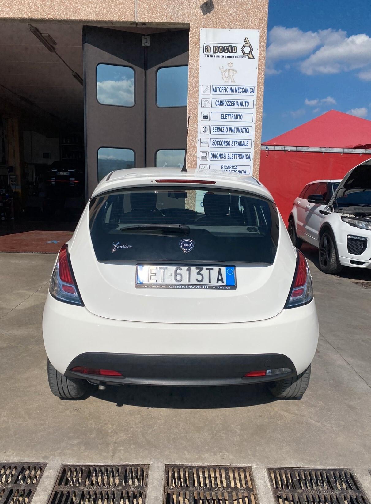 Lancia Ypsilon 1.2 69CV