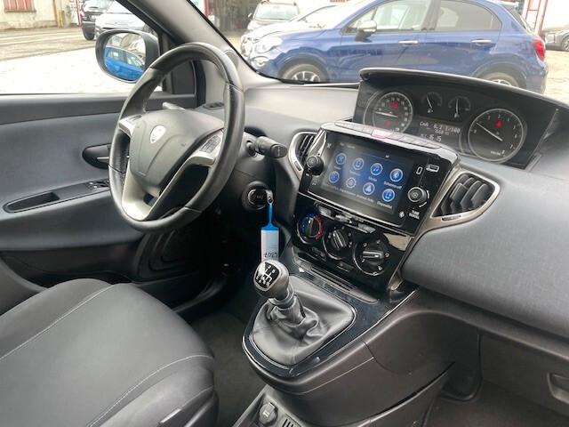 Lancia Ypsilon 1.0 5 porte S&S Hybrid Gold Garanzia 12M Prezzo vero!!!!!