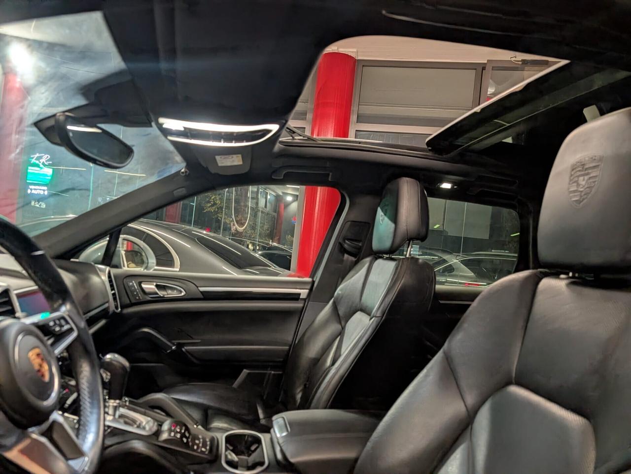 Porsche Cayenne 3.0 Diesel TETTO FINANZIABILE