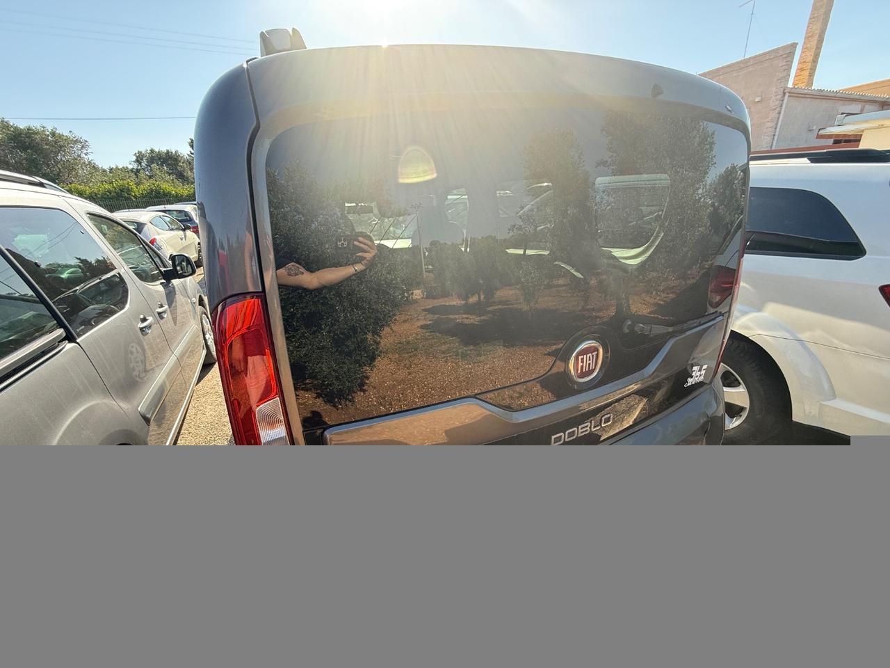 FIAT Doblò 1.4 T-Jet Natural Power Lounge