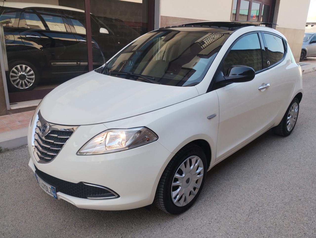 Lancia Ypsilon 1.2 69 CV GPL Ecochic Platinum