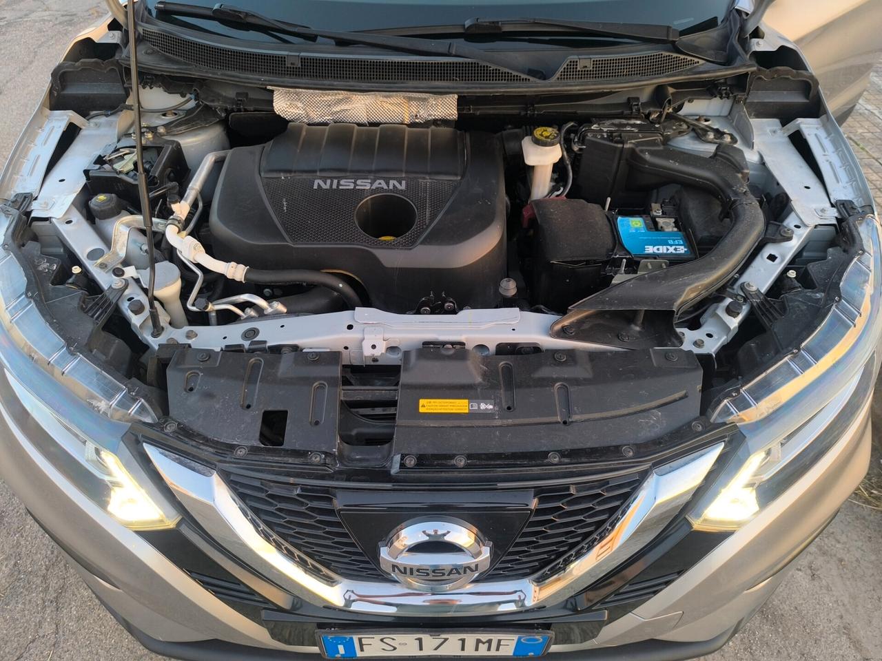 NISSAN QASHQAI 1.5 DIESEL 110cv NAV/RETROCAMERA