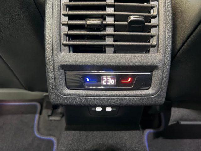 VOLKSWAGEN Golf 2.0 TSI R DSG 4Motion //TETTO// R PERFORMANCE//