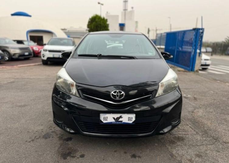 Toyota Yaris 1.0 3 porte Active