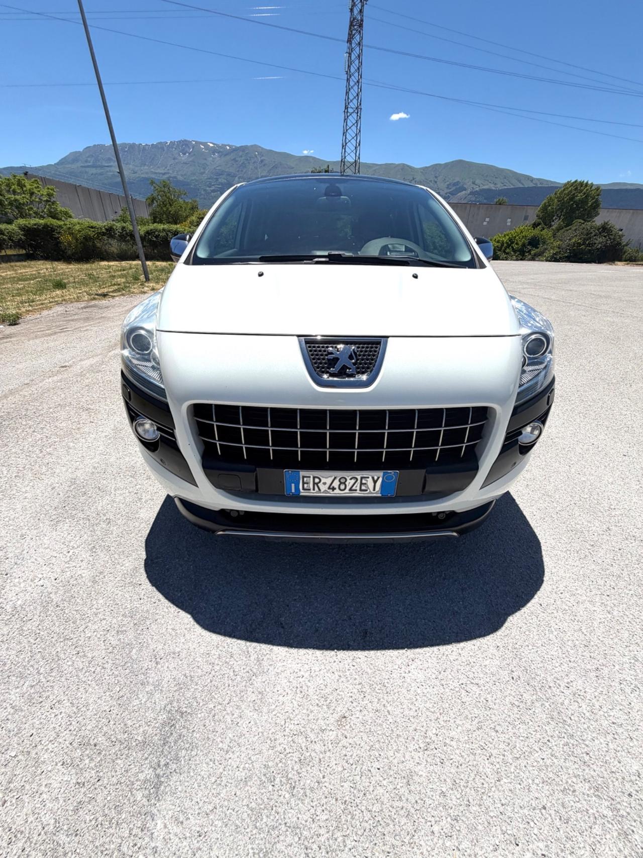 Peugeot 3008 1.6 e-HDi 115CV cambio robotizzato Stop&Start Active