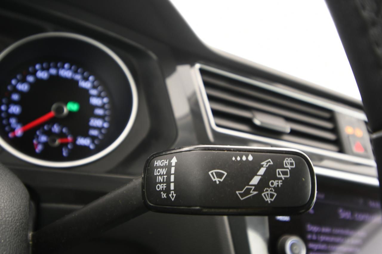 VOLKSWAGEN Tiguan 2.0 tdi Life 4motion 150cv dsg ACC+FULL LED+C18"