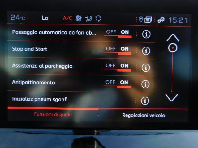 PEUGEOT 2008 BlueHDi 130 S&S EAT8 GT Carplay