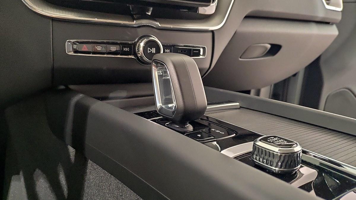 VOLVO Xc60 B5 Mild Hybrid Awd Automatico Core