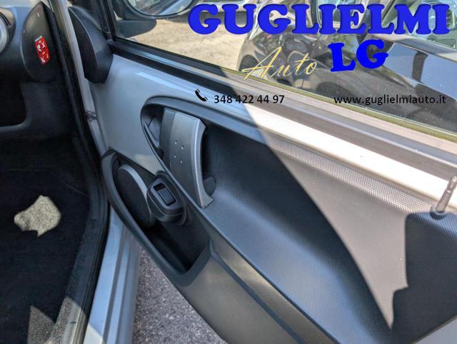 TOYOTA Aygo 1.0 12V VVT-i 5 porte Active Connect NEOP