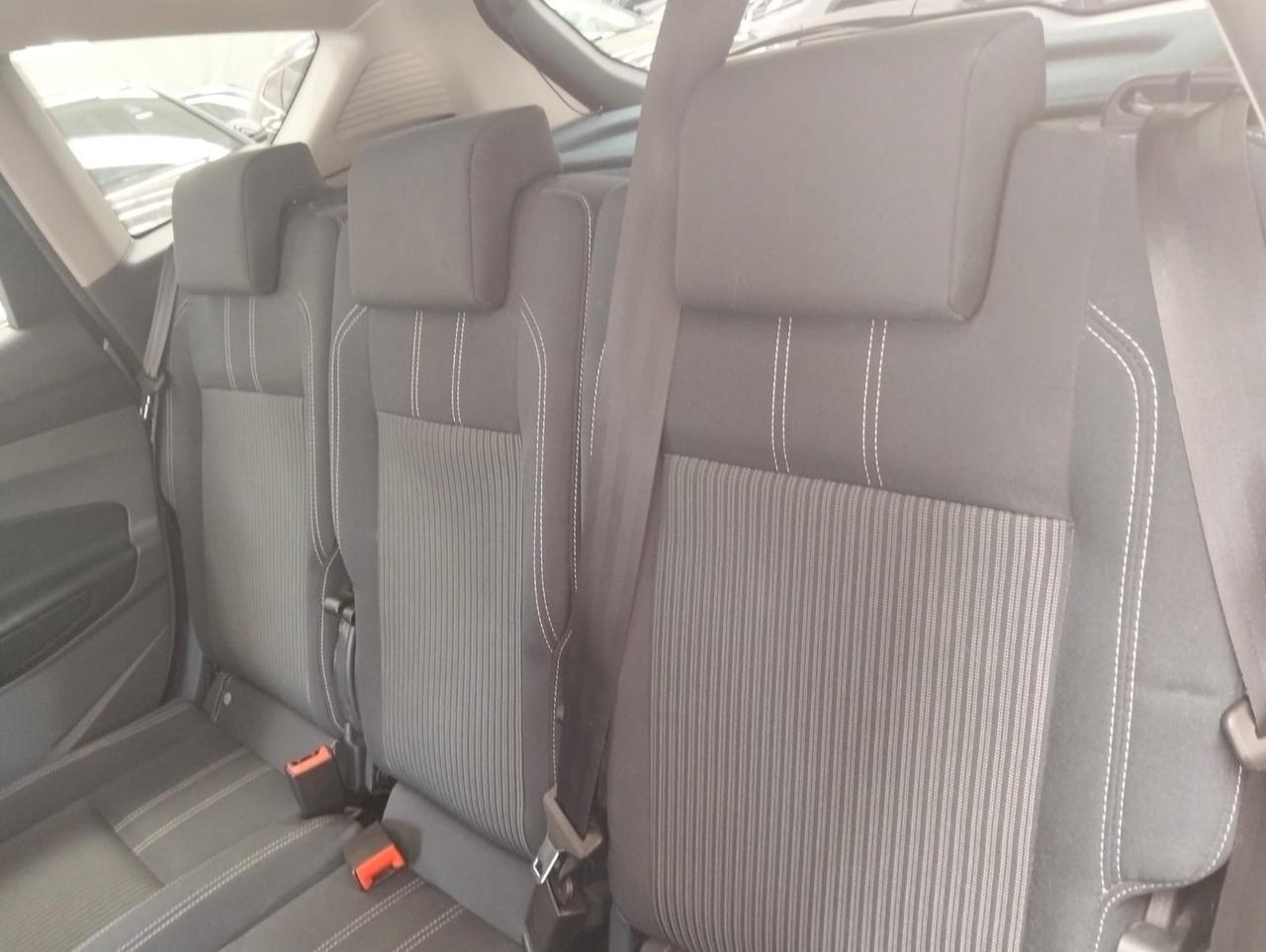 Ford C-Max 2.0 TDCi 115CV Powershift Titanium