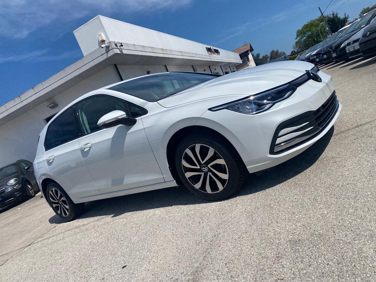 Volkswagen Golf VIII 2.0 TDI SCR Active 116cv