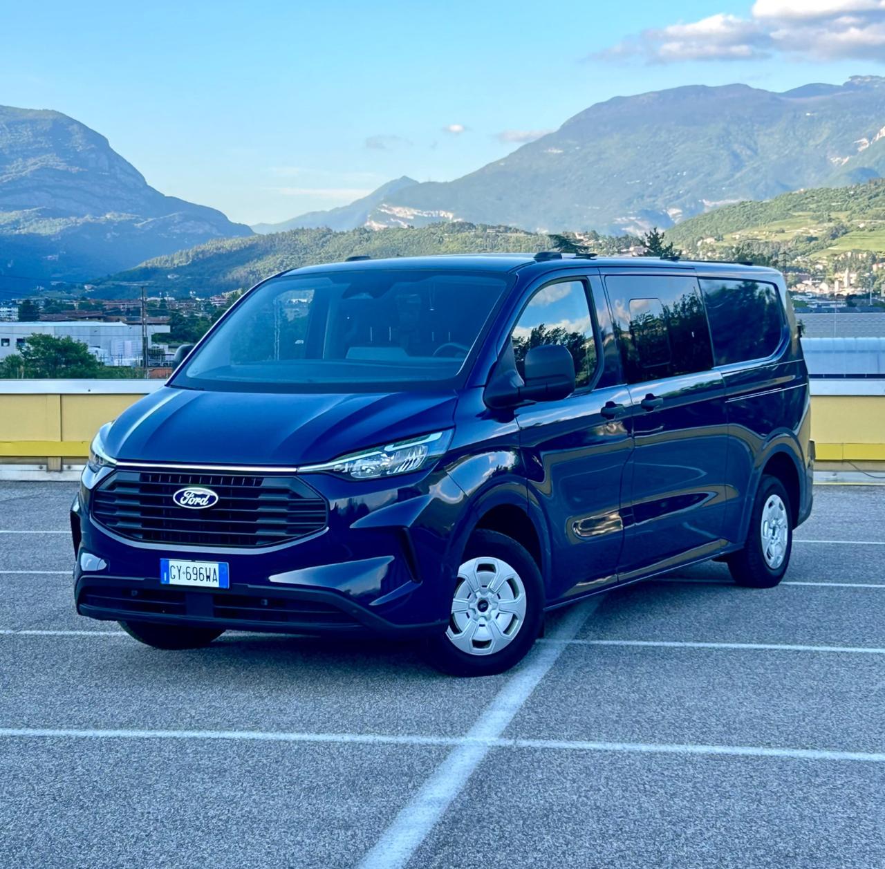 Ford Transit Custom 320 Trend EcoBlue 2025 DC