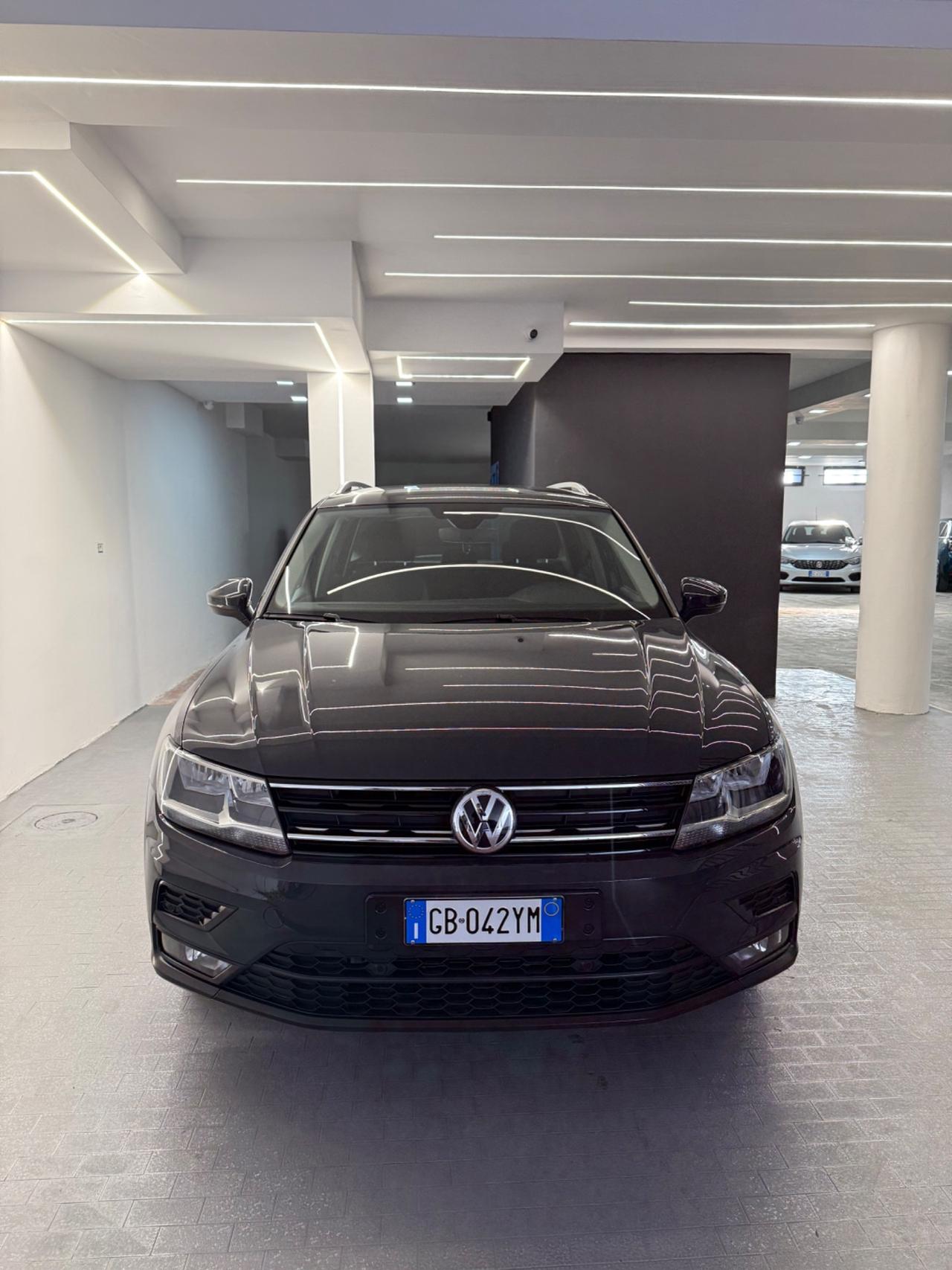 Volkswagen Tiguan 2.0 TDI SCR DSG Business BlueMotion Technology