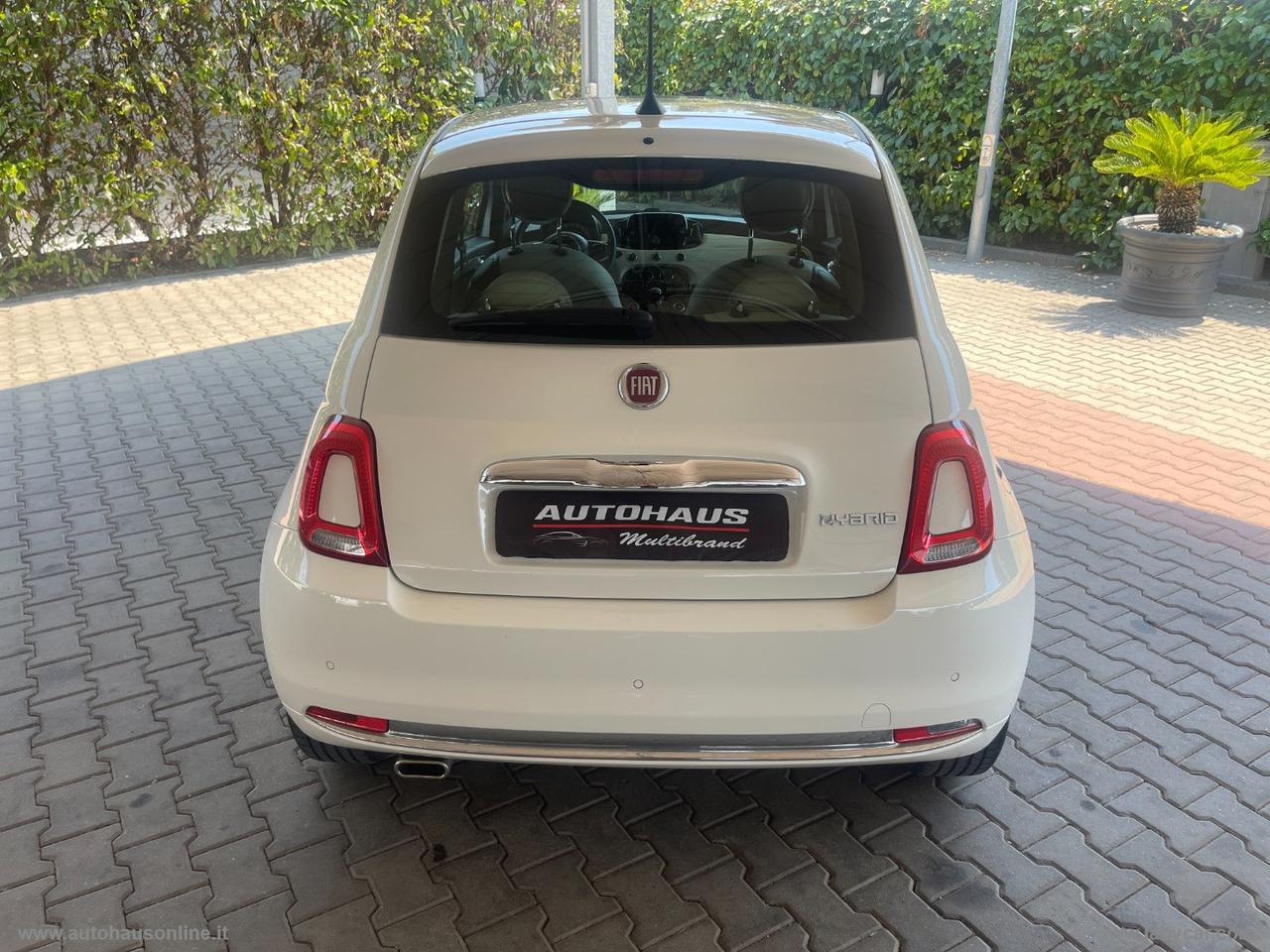 FIAT 500 1.0 Hybrid Dolcevita