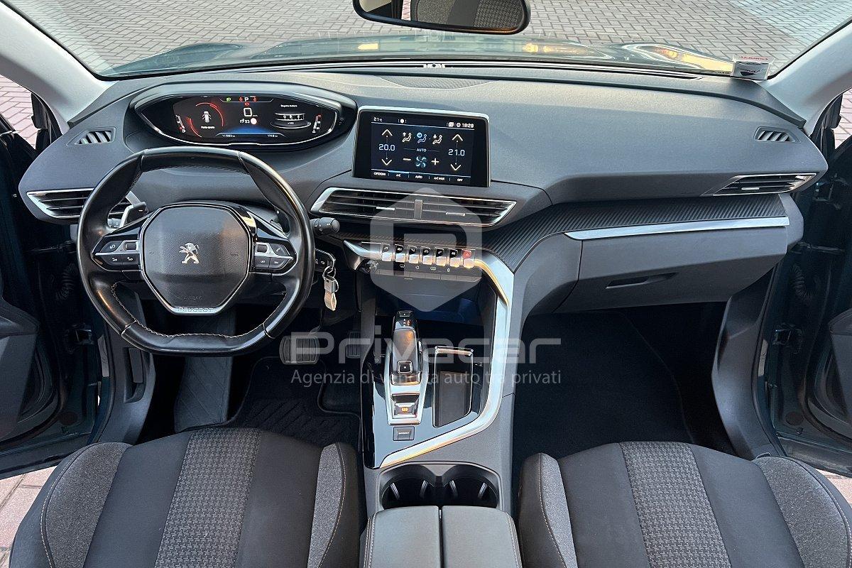 PEUGEOT 5008 BlueHDi 130 S&S EAT8 Allure