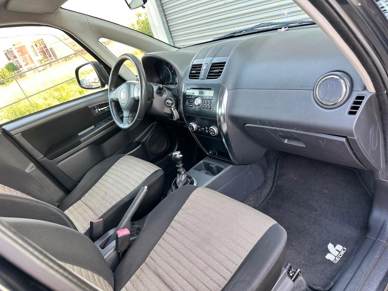 Fiat Sedici 2.0 MJT 16V DPF 4x4 Emotion